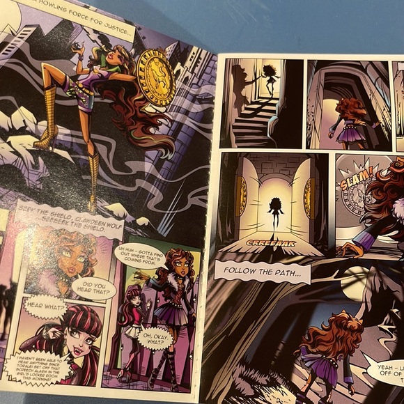 MONSTER HIGH DOLL Clawdeen Wolf Wonder Ghoul Diary RARE - Picture 2 of 4